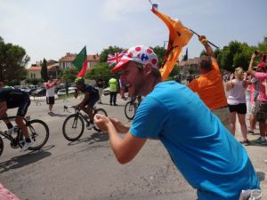 Cheering on the peloton